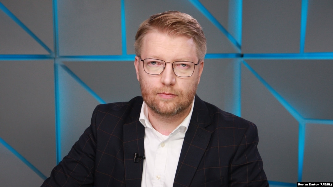 Председатель партии "Яблоко" Николай Рыбаков