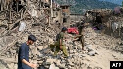 Owganystan. Mazar Dara obasy