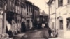 Вуліца Дзям'яна Беднага ў сваёй цэнтральнай частцы позьняй вясной 1942 году. У такім стане яна праіснавала да вызваленьня Менску.