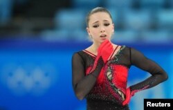 Камила Валиева после выступления в командном соревновании на Олимпиаде в Пекине, 7 февраля 2022 года