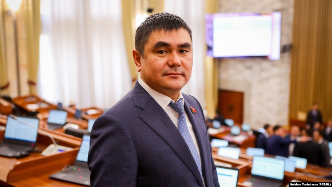 Айбек Осмонов.