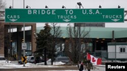 Близо седмица мостът Амбасадор между САЩ и Канада беше блокиран от протестиращи срещу мерките срещу COVID-19