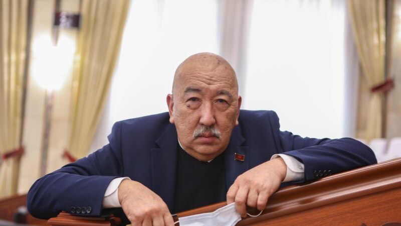 Депутат Масалиев Кемпир-Абад иши боюнча тергөө эки айдан бери жүрбөй жатканын айтты 