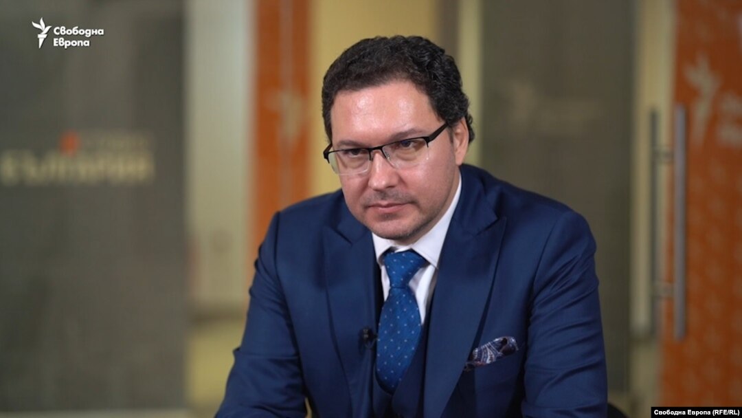 Даниел Митов
