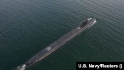 Американская подводная лодка типа "Вирджиния", архивный снимок