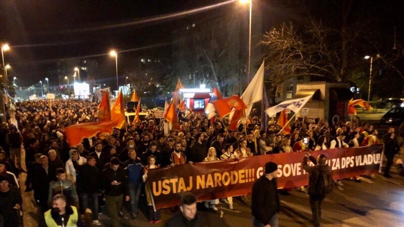 Sa protesta Demokrata u Crnoj Gori zahtjev za vanredne izbore