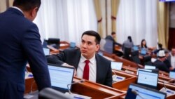 Кечки радио эфир | 27.03.2023 | Депутат Жаныбек Абиров мандатын тапшырды