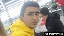 Сакен Толибов