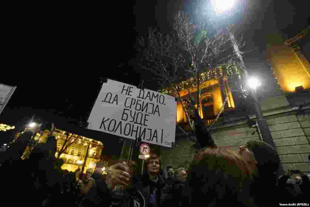 Vlada Srbije je stopirala&nbsp;izgradnju rudnika 20. januara, kada je poništila dokumentaciju za projekat. Međutim, ekološke organizacije zahtevaju garancije da nijedna kompanija neće moći da dođe umesto Rio Tinto kao i da zabrana iskopavanja bora i litijuma bude na teritoriji cele države.