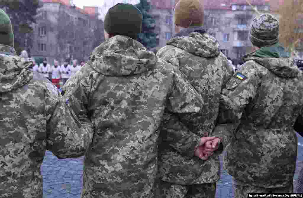 &nbsp;&laquo;Живий ланцюг&raquo; єдності в Ужгороді. Закарпаття, Україна. 16 лютого 2022 року