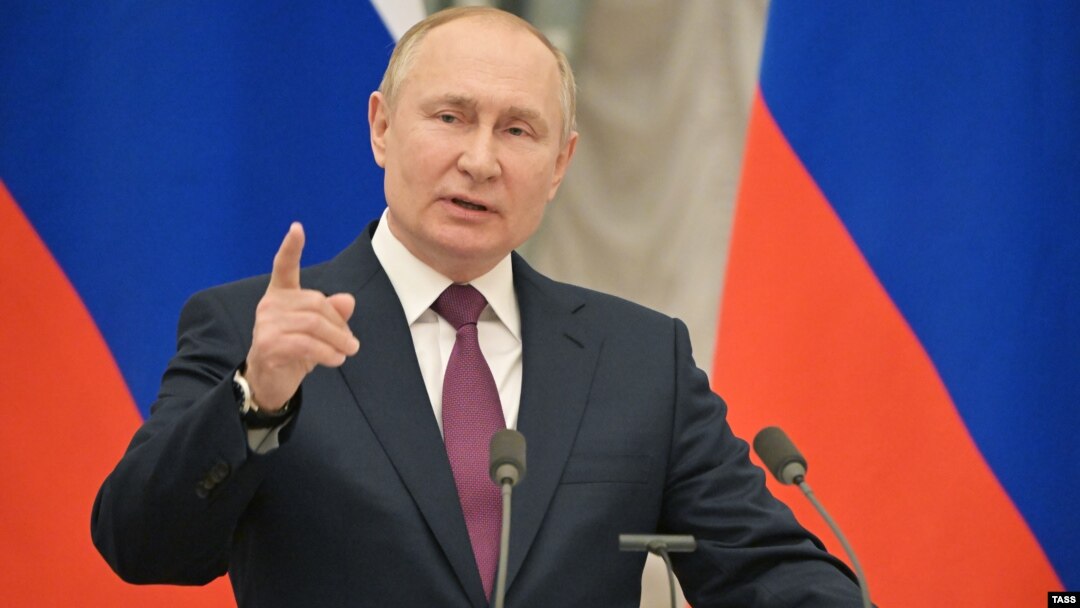 Președintele Federației Ruse, Vladimir Putin, spune că nu și-ar dori un război în Ucraina. Acțiunile Rusiei din ultimele săptămâni transmit însă un altfel de mesaj. 