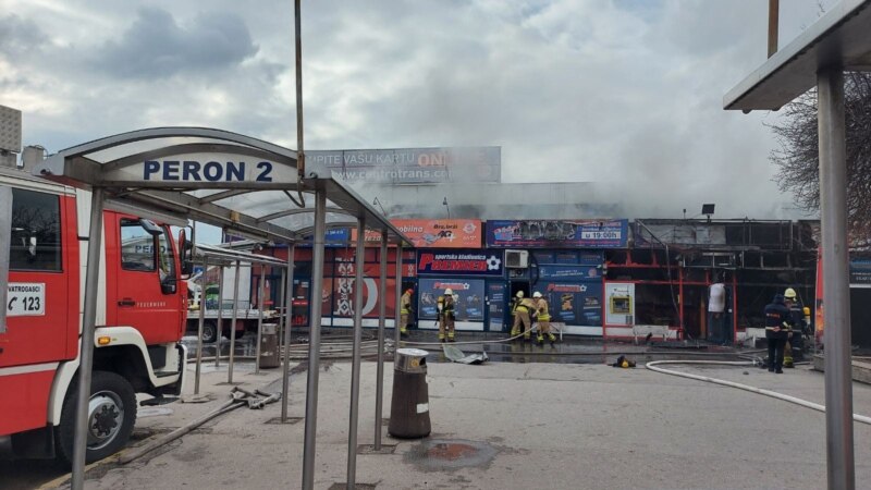 Požar na autobuskoj stanici u Sarajevu, jedna osoba povrijeđena 