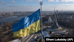 Головний, як його називають, прапор України підняли на правому березі Києва 22 серпня 2020 року