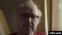 ژان لوک گدار در نمایی از فیلم میترا فراهانی 