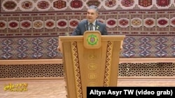 President Gurbanguly Berdymukhammedov speaks to an extraordinary meeting of People's Council on Febraury 11.