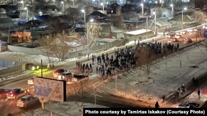 Тар трусикидегі әйелдер