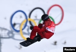  Макс Парът по време на финала в дисциплината слоупстайл в Пекин 