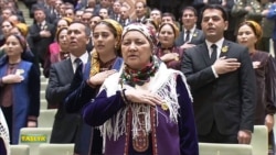 Halk maslahatyna gatnaşyjylar. Arhiw suraty