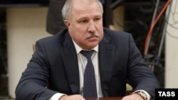 Former Rosneft CEO Eduard Khudainatov is under EU, but not U.S., sanctions.