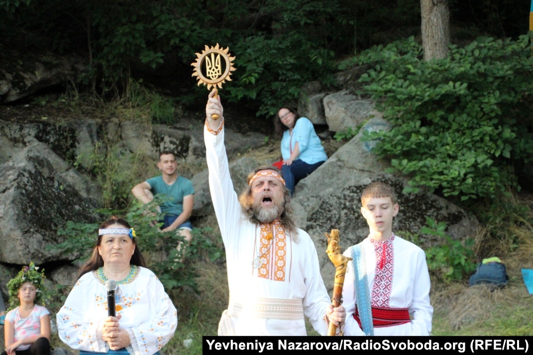 Yetuk rus ayollar porno