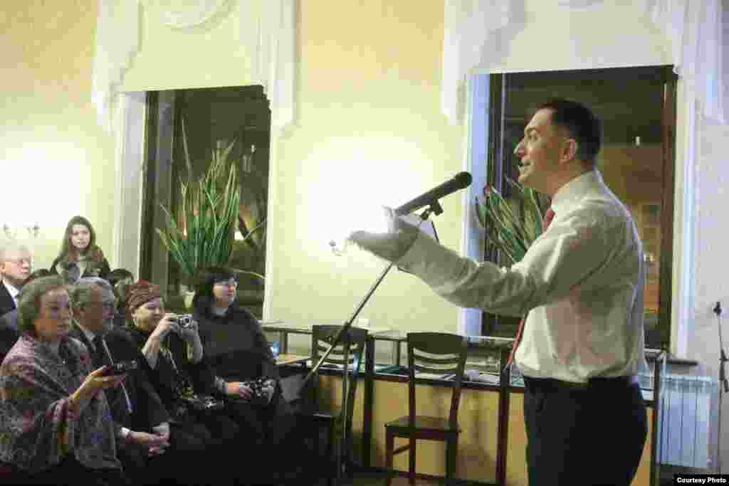 Камал театры артисты Фәнис Җиһанша