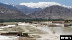 Патруль союзних сил у районі Ачин, де стався напад, фото квітня 2017 року