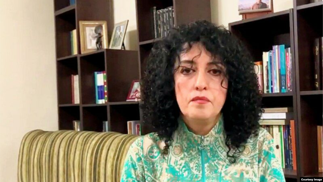 نرگس محمدی به‌دلیل فعالیت‌های حقوق بشری به ۱۰ سال و هشت ماه زندان محکوم شده است
