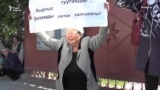 Мать Муратбека Тунгишбаева: «Не выдавайте сына Астане!»