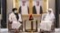 دیدار ملا برادر با وزیر خارجه قطر، ساعاتی پیش از بازگشت به افغانستان
