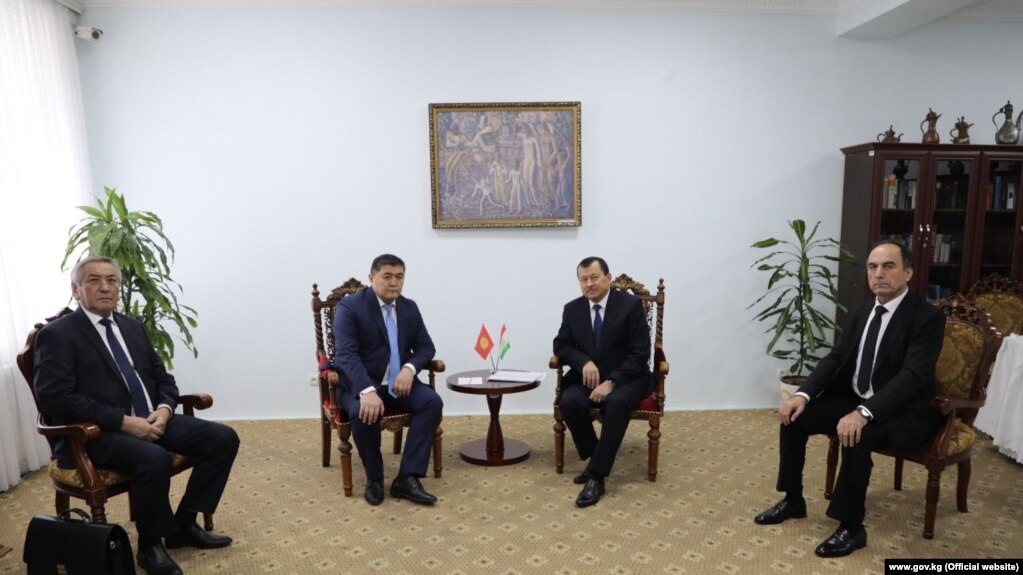 Переговоры делегаций Таджикистана и Кыргызстана прошли в таджикском городе Гулистон
