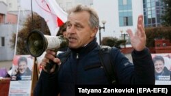 Anatol Lyabedzka has been fined and jailed several times in the past for his opposition activities. (file photo)