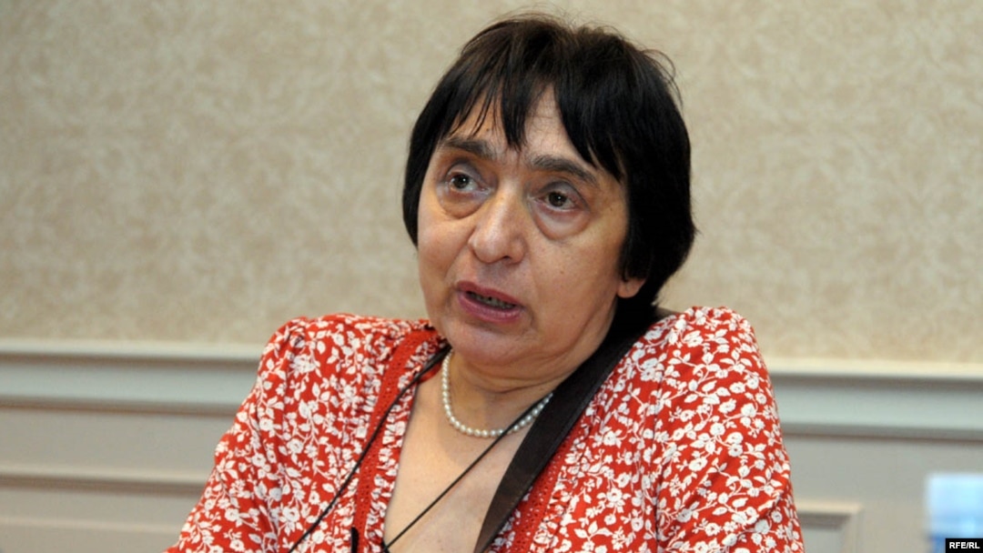 Социолог Нана Сумбадзе
