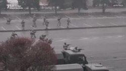 No comment: Armata din Kazahstam trage în protestatari 