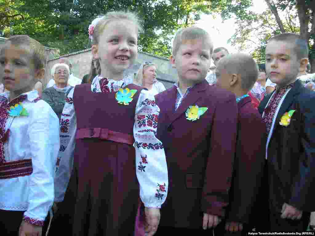 Першокласники львівської школи № 49