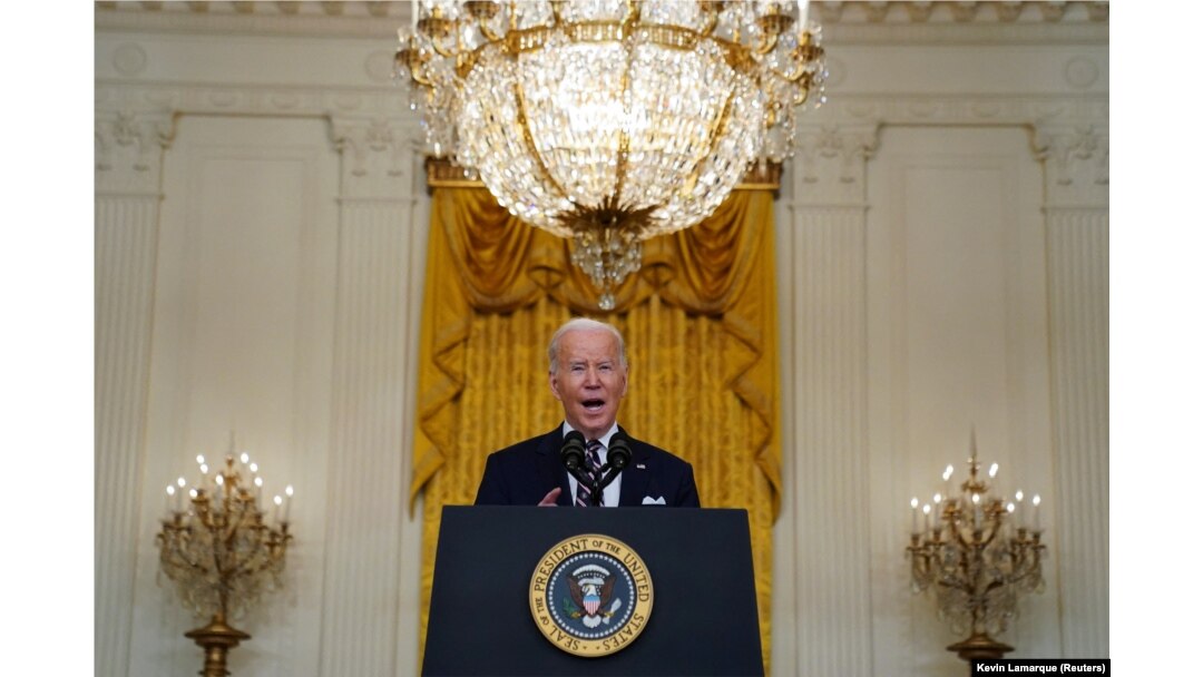 Președintele Statelor Unite, Joe Biden, în timpul conferinței de presă de la Casa Albă, anunțând sancțiunile impuse de SUA Rusiei. Fotografie realizată la data de 22 februarie 2022.