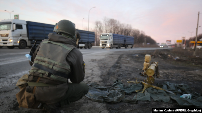 Новая атака России на Украину: первый день – в фотографиях (фотогалерея) 