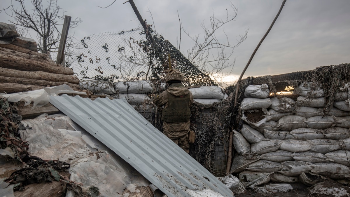 на Донбасі загинув український військовий, ще один – травмований