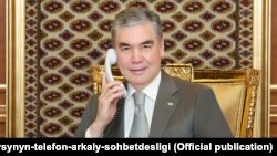 Prezident Gurbanguly Berdimuhamedow 