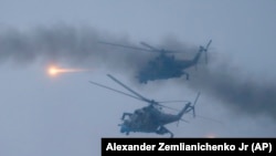 Вертолеты на учениях в Беларуси. Иллюстративное фото.