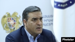 Арман Татоян на пресс-конференции, подводящей итоги его 6-летней деятельности , Ереван, 23 февраля 2022 г. 