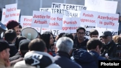 Armenia - People protest against the participation of Azerbaijani lawmakers in a session of the Euronest Parliamentary Assembly in Yerevan, February 22, 2022.