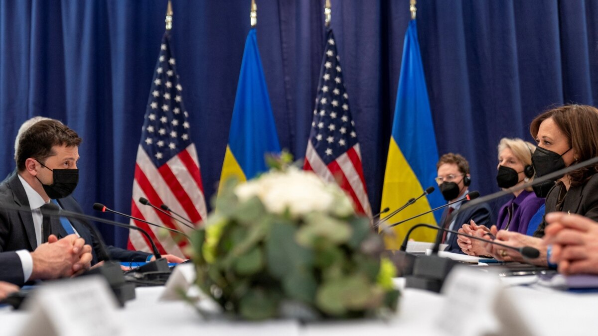 Държавни глави от Европа и САЩ, лидерите на НАТО и