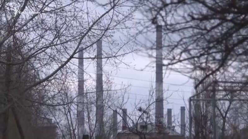 Közyaş ve ateşler: Lugansk vilâyetindeki Şçastâ şeeriniñ bir künü (video)