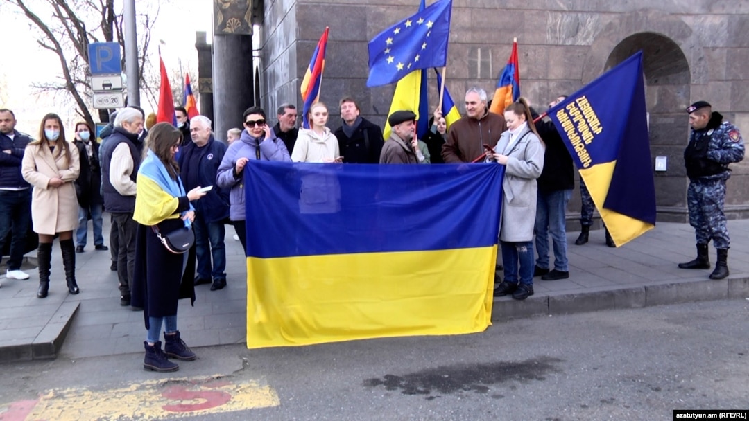 Armenia - An anti-war demonstration outside the Russian Embassy in Yerevan, February 24, 2022.