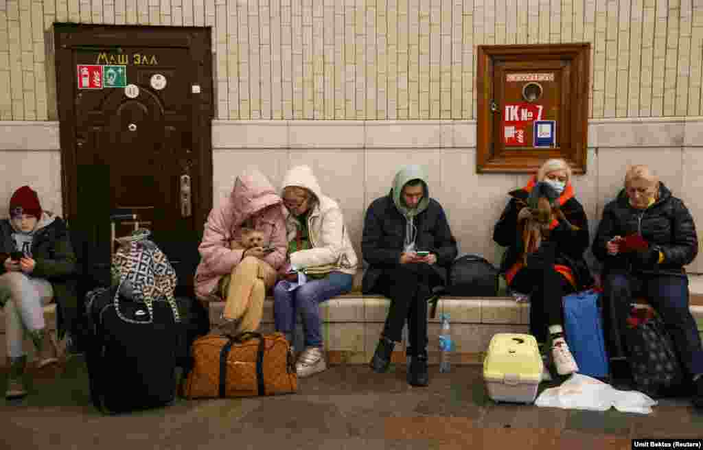 Metro je poslužio kao sklonište u očekivanju ruskih vazdušnih napada.