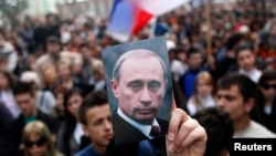 სერბული საპროტესტო აქცია მიტროვიცაში, კოსოვო, თებერვალი, 2008 წელი 