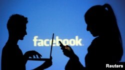 Danas je više od polovice korisnika Facebooka u dobi između 18 i 34 godine, navodi Datareportal, portal za obradu podataka na webu (fotoilustracija)