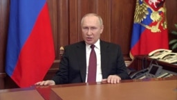 Президентът на Русия Владимир Путин по време на речта, в която обяснява нападението над Украйна, 24 февруари 2022 г.