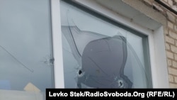 У Врубівці Луганської області вранці обстрілом пошкодило ліцей – діти і вчителі не постраждали