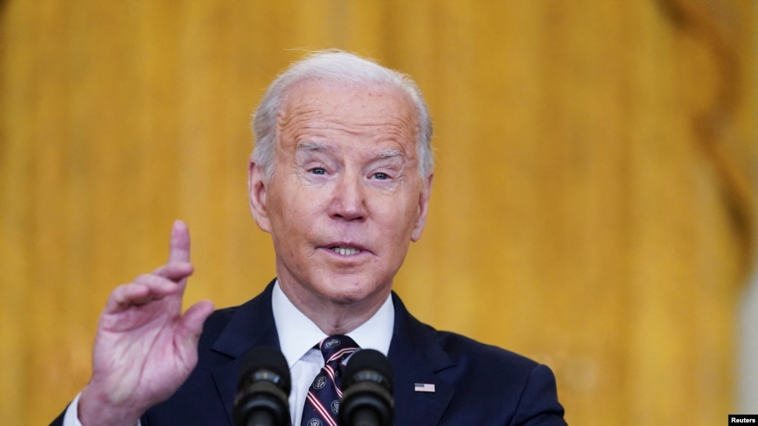 PReședintele Biden dă asigurări că face tot posibilul ca sancțiunile impuse Rusiei să nu lovească, de fapt, economia americană.